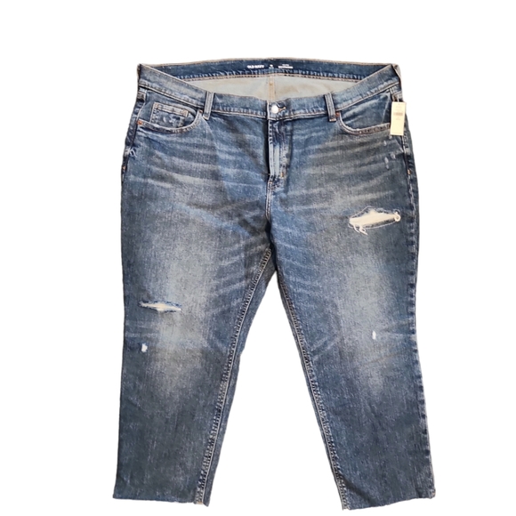 Old Navy mid-rise boyfriend jeans size 18 petite NWT - Picture 1 of 4